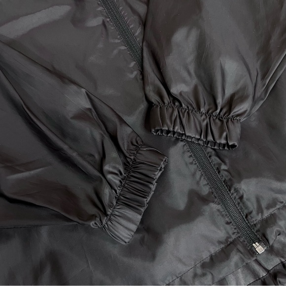 Puma Black White Logo Packable Hood Windbreaker Jacket - Picture 11 of 16